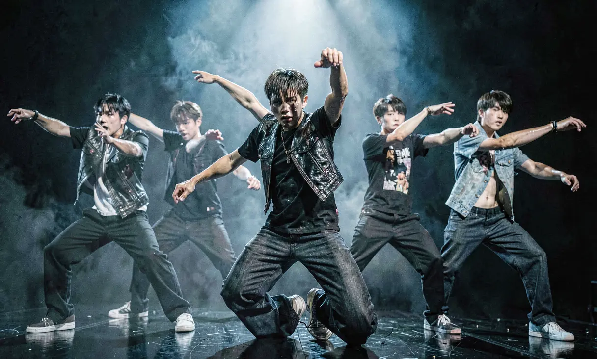 Social Path choreography